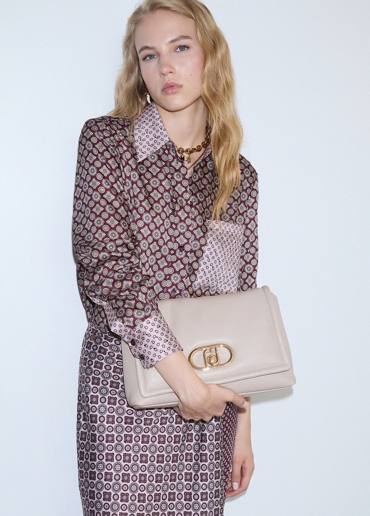 LIU JO Crossbody AF6147-E1109